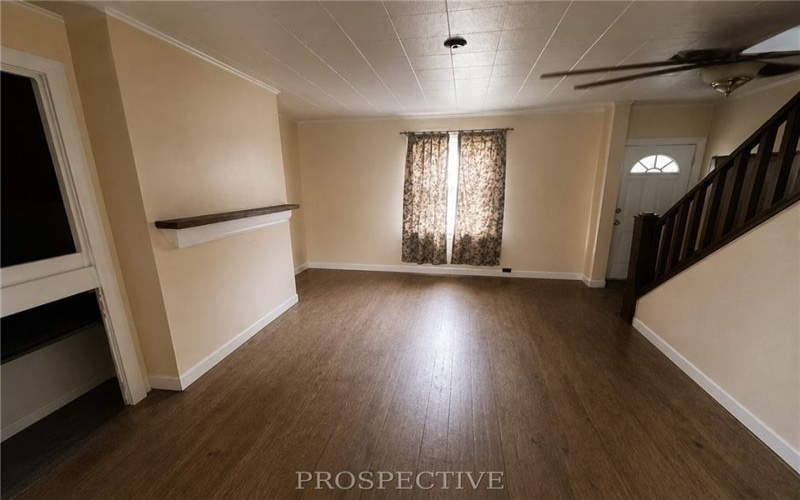 27 Mifflin Ave, Uniontown, 15401, 4 Bedrooms Bedrooms, ,1.1 BathroomsBathrooms,Residential,For Sale,Mifflin Ave,1751311