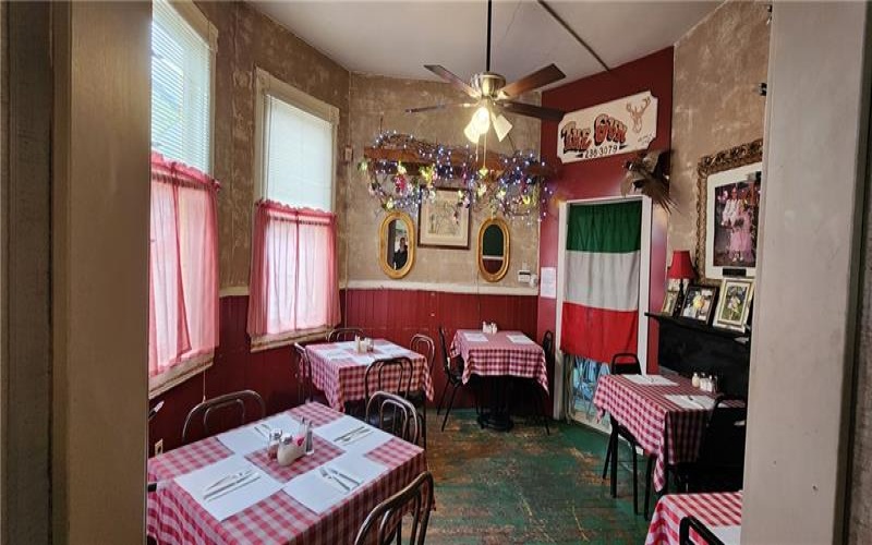 331-333 Main St, Ligonier, 15658, ,Commercial-industrial-business,For Sale,Main St,1751361