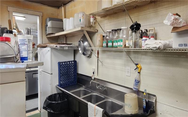 331-333 Main St, Ligonier, 15658, ,Commercial-industrial-business,For Sale,Main St,1751361
