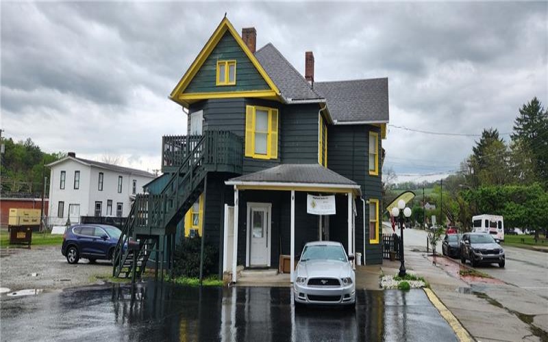 331-333 Main St, Ligonier, 15658, ,Commercial-industrial-business,For Sale,Main St,1751361