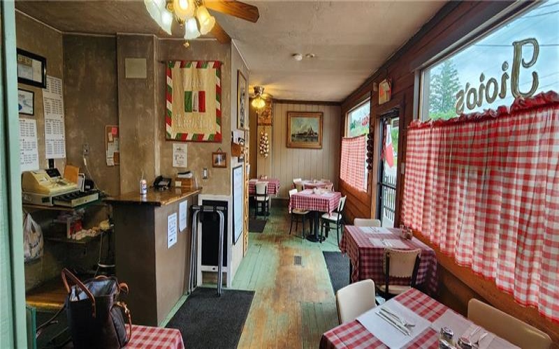 331-333 Main St, Ligonier, 15658, ,Commercial-industrial-business,For Sale,Main St,1751361