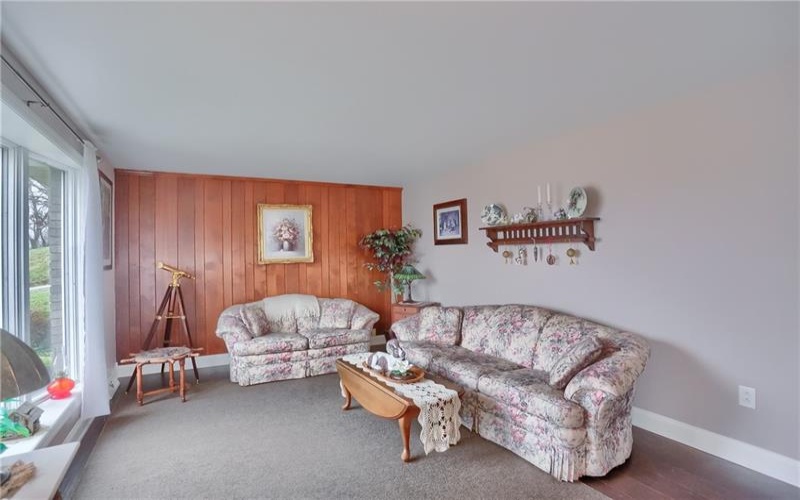 112 Lintel Dr, Canonsburg, 15317, 4 Bedrooms Bedrooms, 10 Rooms Rooms,2.2 BathroomsBathrooms,Residential,For Sale,Lintel Dr,1735165