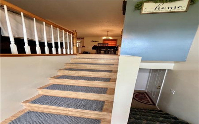 117 Suburban Acres, Carmichaels, 15320, 3 Bedrooms Bedrooms, 8 Rooms Rooms,3 BathroomsBathrooms,Residential,For Sale,Suburban Acres,1751231