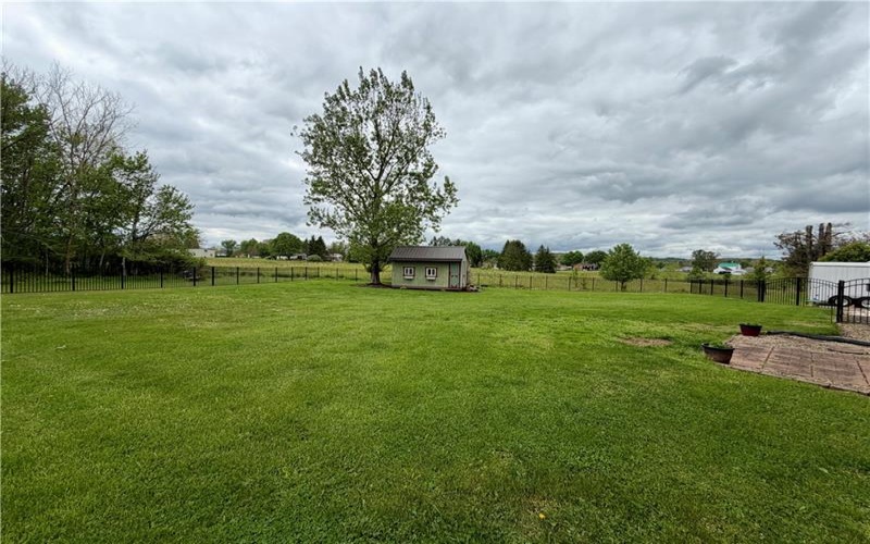 117 Suburban Acres, Carmichaels, 15320, 3 Bedrooms Bedrooms, 8 Rooms Rooms,3 BathroomsBathrooms,Residential,For Sale,Suburban Acres,1751231