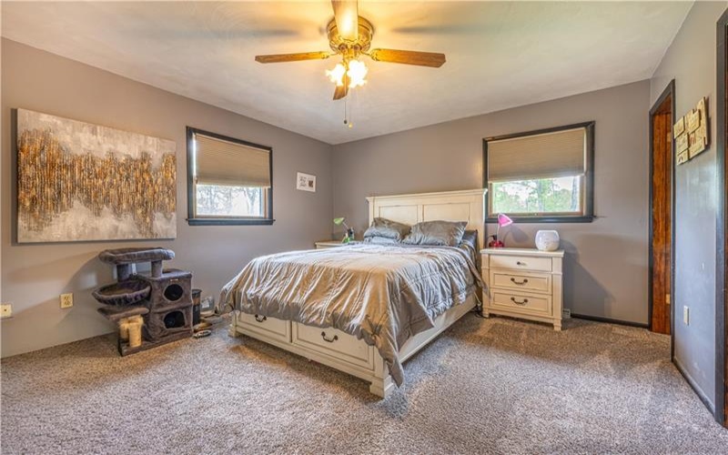 833 Main St, McClellandtown, 15458, 3 Bedrooms Bedrooms, ,2.1 BathroomsBathrooms,Residential,For Sale,Main St,1751260