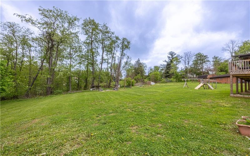 833 Main St, McClellandtown, 15458, 3 Bedrooms Bedrooms, ,2.1 BathroomsBathrooms,Residential,For Sale,Main St,1751260