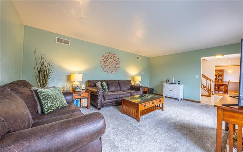347 Forest, Belle Vernon, 15012, 4 Bedrooms Bedrooms, ,2.2 BathroomsBathrooms,Residential,For Sale,Forest,1751268