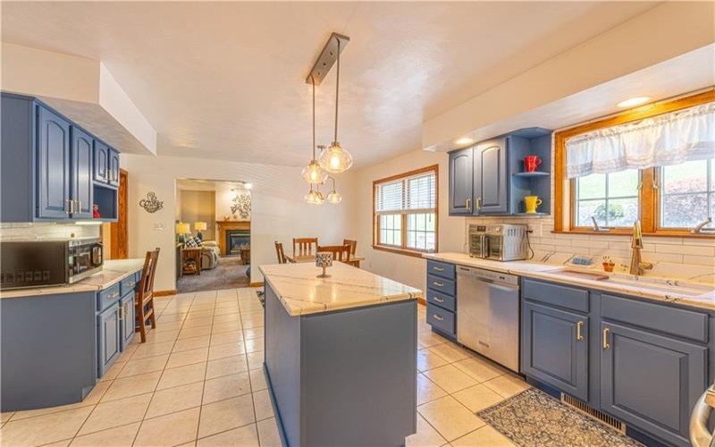 347 Forest, Belle Vernon, 15012, 4 Bedrooms Bedrooms, ,2.2 BathroomsBathrooms,Residential,For Sale,Forest,1751268