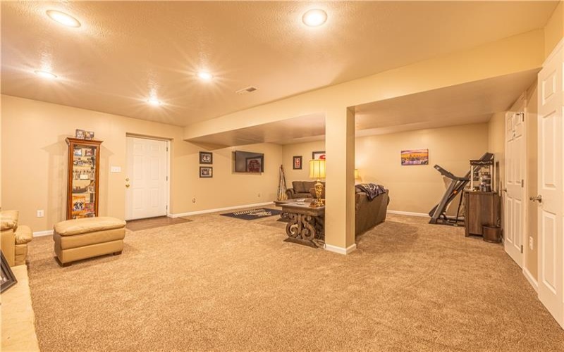 347 Forest, Belle Vernon, 15012, 4 Bedrooms Bedrooms, ,2.2 BathroomsBathrooms,Residential,For Sale,Forest,1751268