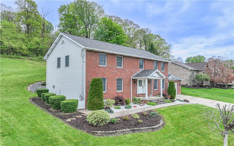 347 Forest, Belle Vernon, 15012, 4 Bedrooms Bedrooms, ,2.2 BathroomsBathrooms,Residential,For Sale,Forest,1751268