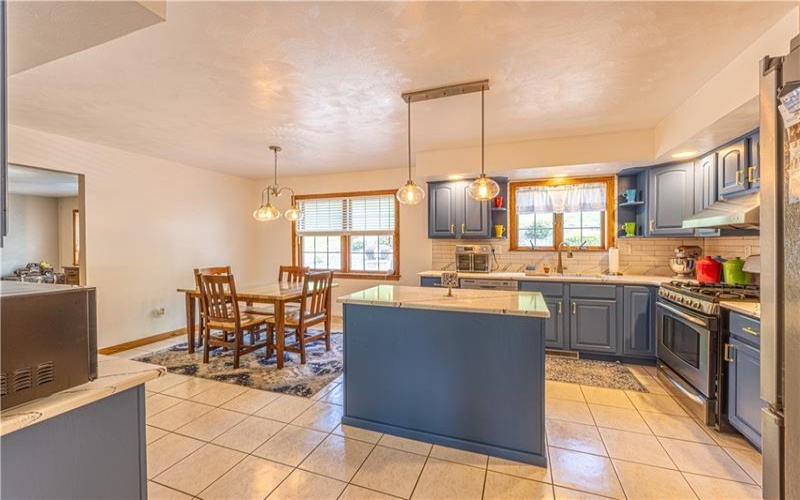 347 Forest, Belle Vernon, 15012, 4 Bedrooms Bedrooms, ,2.2 BathroomsBathrooms,Residential,For Sale,Forest,1751268
