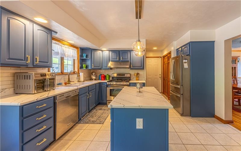 347 Forest, Belle Vernon, 15012, 4 Bedrooms Bedrooms, ,2.2 BathroomsBathrooms,Residential,For Sale,Forest,1751268