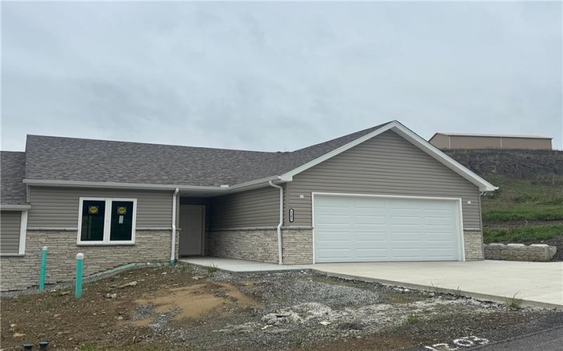 1203 Wayne Road, Latrobe, 15650, 2 Bedrooms Bedrooms, 5 Rooms Rooms,2 BathroomsBathrooms,Residential,For Sale,Wayne Road,1751389