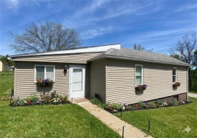 72 Lincoln Ave, Greensburg, 15601, 2 Bedrooms Bedrooms, 5 Rooms Rooms,1 BathroomBathrooms,Residential,For Sale,Lincoln Ave,1751436