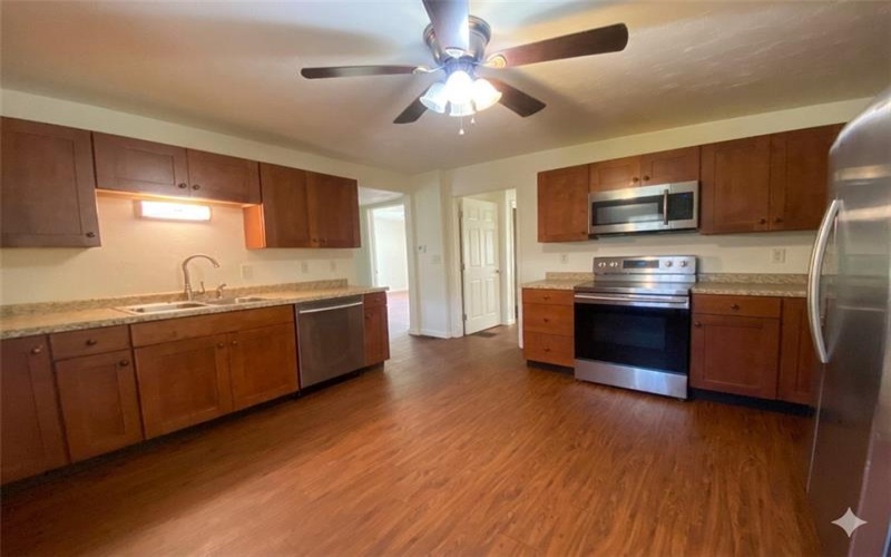72 Lincoln Ave, Greensburg, 15601, 2 Bedrooms Bedrooms, 5 Rooms Rooms,1 BathroomBathrooms,Residential,For Sale,Lincoln Ave,1751436