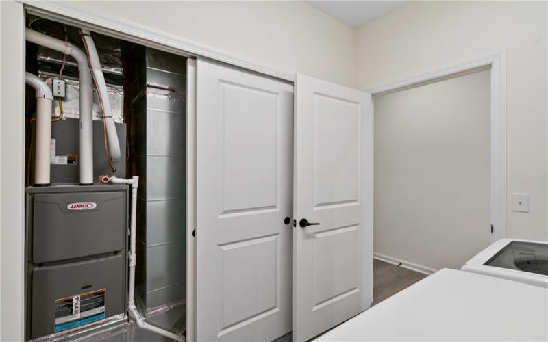 151 Village Ln, Finleyville, 15332, 3 Bedrooms Bedrooms, ,2 BathroomsBathrooms,Residential,For Sale,Village Ln,1751448
