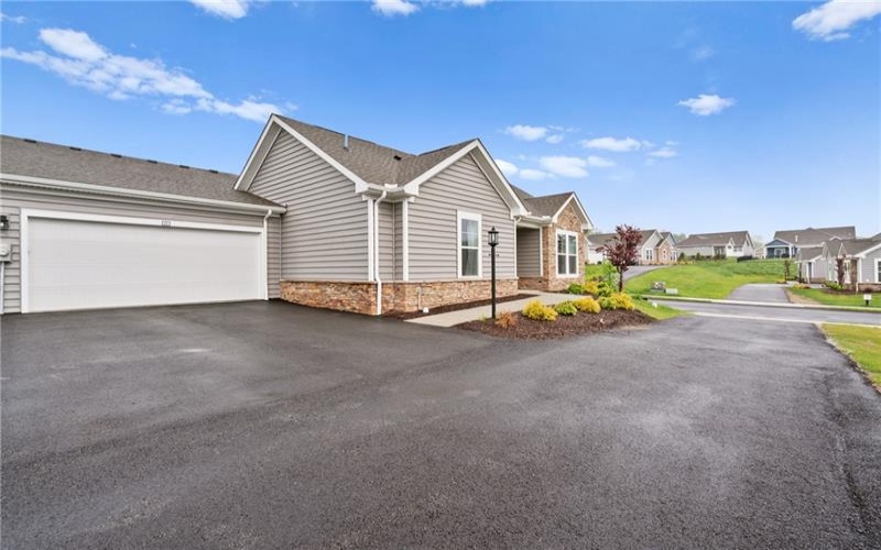 151 Village Ln, Finleyville, 15332, 3 Bedrooms Bedrooms, ,2 BathroomsBathrooms,Residential,For Sale,Village Ln,1751448