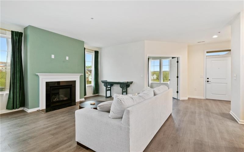 151 Village Ln, Finleyville, 15332, 3 Bedrooms Bedrooms, ,2 BathroomsBathrooms,Residential,For Sale,Village Ln,1751448