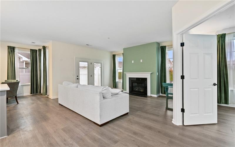 151 Village Ln, Finleyville, 15332, 3 Bedrooms Bedrooms, ,2 BathroomsBathrooms,Residential,For Sale,Village Ln,1751448