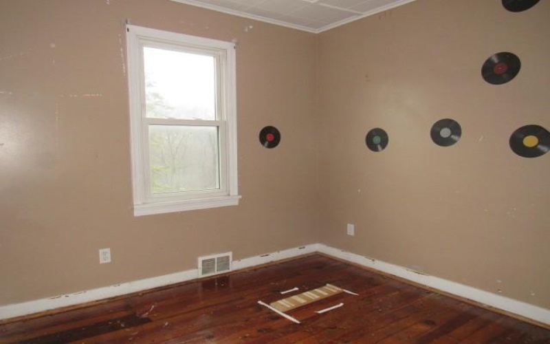 563 Agnew Road, Greensburg, 15601, 3 Bedrooms Bedrooms, 6 Rooms Rooms,1 BathroomBathrooms,Residential,For Sale,Agnew Road,1735743
