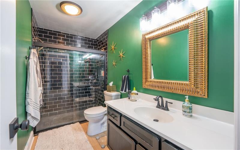 550 Locust Valley Rd, Greensburg, 15601, 3 Bedrooms Bedrooms, ,2.1 BathroomsBathrooms,Residential,For Sale,Locust Valley Rd,1750605