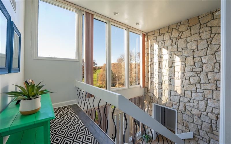 550 Locust Valley Rd, Greensburg, 15601, 3 Bedrooms Bedrooms, ,2.1 BathroomsBathrooms,Residential,For Sale,Locust Valley Rd,1750605