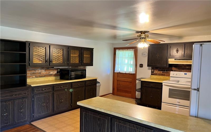 880 Pizza Barn Rd, Blairsville, 15717, 3 Bedrooms Bedrooms, 11 Rooms Rooms,2 BathroomsBathrooms,Residential,For Sale,Pizza Barn Rd,1751169