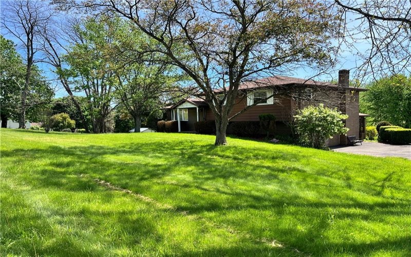 880 Pizza Barn Rd, Blairsville, 15717, 3 Bedrooms Bedrooms, 11 Rooms Rooms,2 BathroomsBathrooms,Residential,For Sale,Pizza Barn Rd,1751169