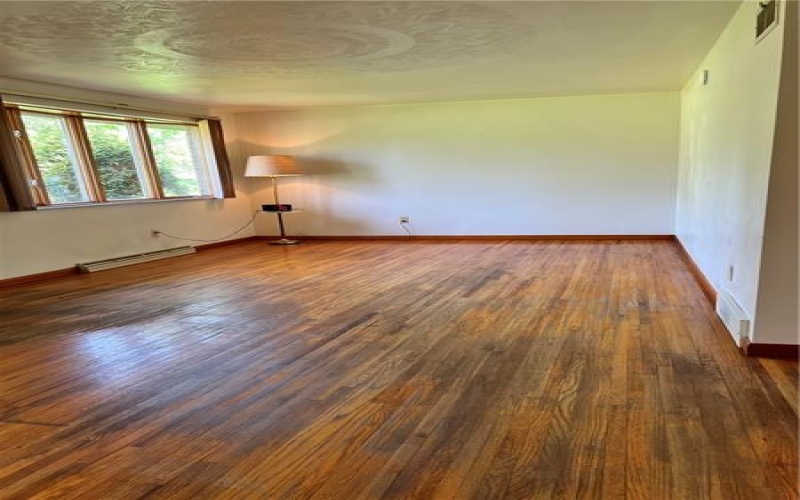 880 Pizza Barn Rd, Blairsville, 15717, 3 Bedrooms Bedrooms, 11 Rooms Rooms,2 BathroomsBathrooms,Residential,For Sale,Pizza Barn Rd,1751169