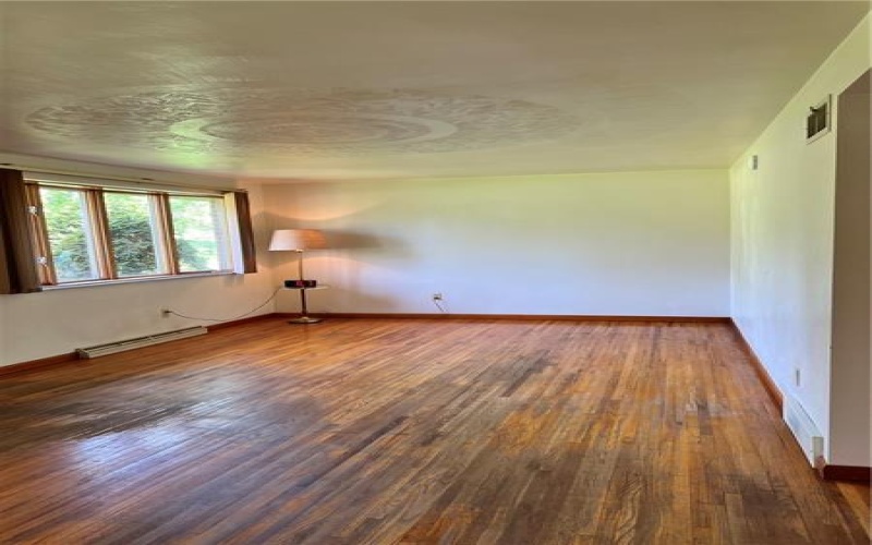 880 Pizza Barn Rd, Blairsville, 15717, 3 Bedrooms Bedrooms, 11 Rooms Rooms,2 BathroomsBathrooms,Residential,For Sale,Pizza Barn Rd,1751169