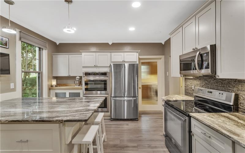 1334 Victoria Ave, New Kensington, 15068, 3 Bedrooms Bedrooms, 10 Rooms Rooms,2 BathroomsBathrooms,Residential,For Sale,Victoria Ave,1751249