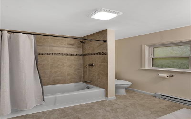 1334 Victoria Ave, New Kensington, 15068, 3 Bedrooms Bedrooms, 10 Rooms Rooms,2 BathroomsBathrooms,Residential,For Sale,Victoria Ave,1751249