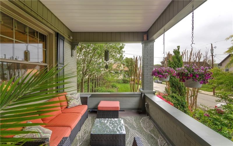 1334 Victoria Ave, New Kensington, 15068, 3 Bedrooms Bedrooms, 10 Rooms Rooms,2 BathroomsBathrooms,Residential,For Sale,Victoria Ave,1751249