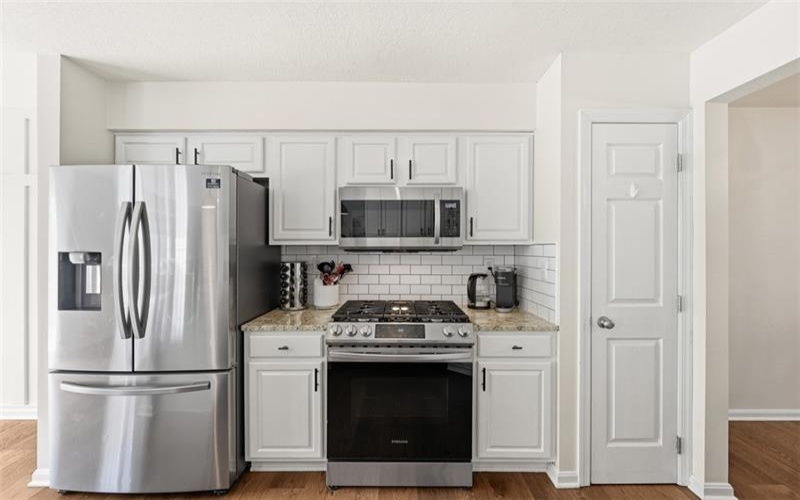 1007 Fieldstone Drive, Canonsburg, 15317, 3 Bedrooms Bedrooms, 11 Rooms Rooms,2.1 BathroomsBathrooms,Residential,For Sale,Fieldstone Drive,1751258