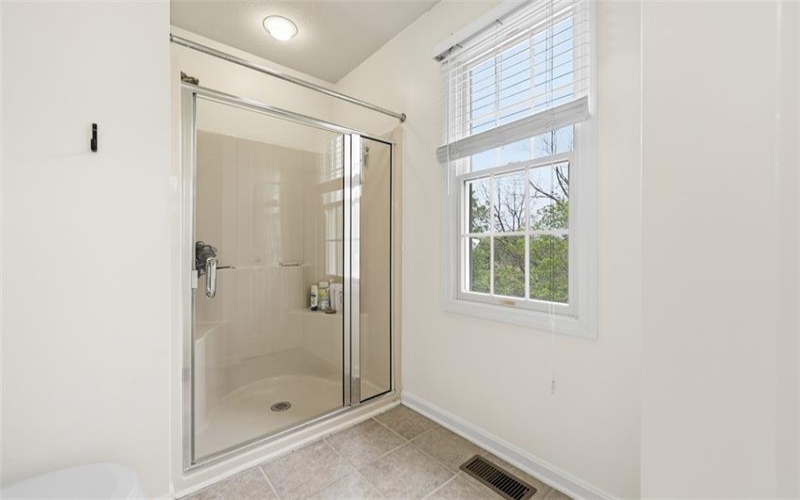 1007 Fieldstone Drive, Canonsburg, 15317, 3 Bedrooms Bedrooms, 11 Rooms Rooms,2.1 BathroomsBathrooms,Residential,For Sale,Fieldstone Drive,1751258