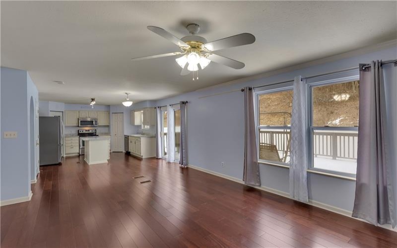 123 Stratford Ct, New Stanton, 15672, 4 Bedrooms Bedrooms, ,3.1 BathroomsBathrooms,Lease,For Rent,Stratford Ct,1751264