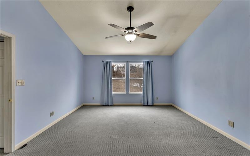 123 Stratford Ct, New Stanton, 15672, 4 Bedrooms Bedrooms, ,3.1 BathroomsBathrooms,Lease,For Rent,Stratford Ct,1751264