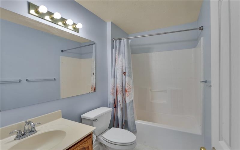 123 Stratford Ct, New Stanton, 15672, 4 Bedrooms Bedrooms, ,3.1 BathroomsBathrooms,Lease,For Rent,Stratford Ct,1751264