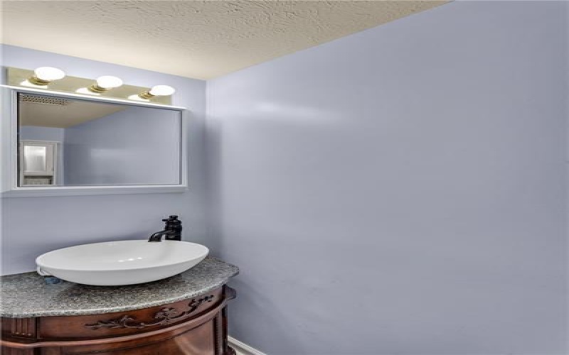 123 Stratford Ct, New Stanton, 15672, 4 Bedrooms Bedrooms, ,3.1 BathroomsBathrooms,Lease,For Rent,Stratford Ct,1751264