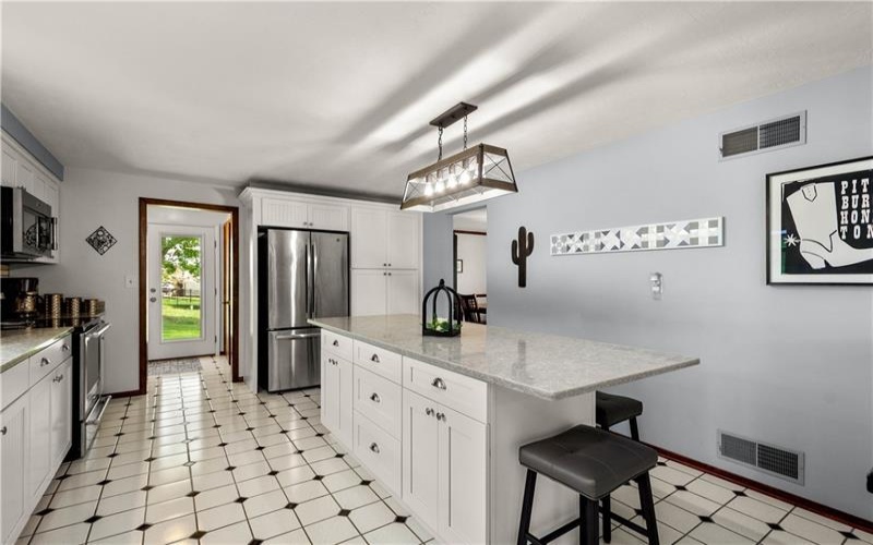 538 Old Hickory Ridge Rd, Washington, 15301, 3 Bedrooms Bedrooms, 10 Rooms Rooms,3 BathroomsBathrooms,Residential,For Sale,Old Hickory Ridge Rd,1751297
