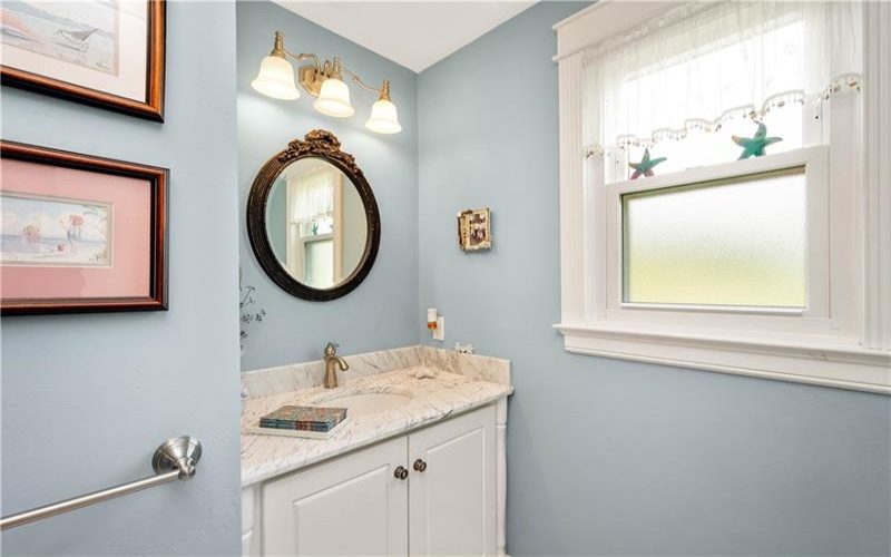 538 Old Hickory Ridge Rd, Washington, 15301, 3 Bedrooms Bedrooms, 10 Rooms Rooms,3 BathroomsBathrooms,Residential,For Sale,Old Hickory Ridge Rd,1751297