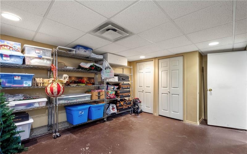 538 Old Hickory Ridge Rd, Washington, 15301, 3 Bedrooms Bedrooms, 10 Rooms Rooms,3 BathroomsBathrooms,Residential,For Sale,Old Hickory Ridge Rd,1751297