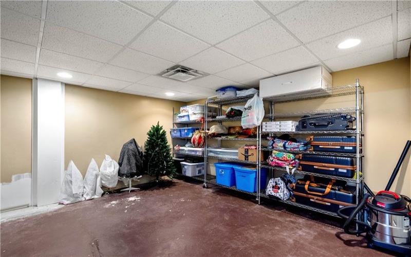 538 Old Hickory Ridge Rd, Washington, 15301, 3 Bedrooms Bedrooms, 10 Rooms Rooms,3 BathroomsBathrooms,Residential,For Sale,Old Hickory Ridge Rd,1751297