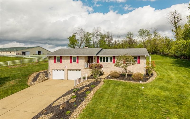 538 Old Hickory Ridge Rd, Washington, 15301, 3 Bedrooms Bedrooms, 10 Rooms Rooms,3 BathroomsBathrooms,Residential,For Sale,Old Hickory Ridge Rd,1751297