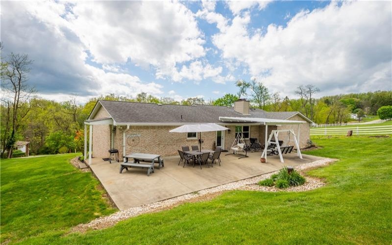 538 Old Hickory Ridge Rd, Washington, 15301, 3 Bedrooms Bedrooms, 10 Rooms Rooms,3 BathroomsBathrooms,Residential,For Sale,Old Hickory Ridge Rd,1751297