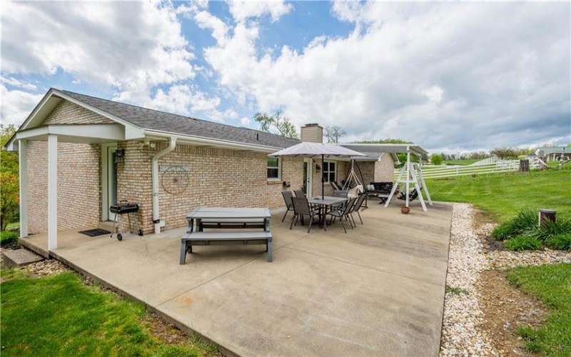 538 Old Hickory Ridge Rd, Washington, 15301, 3 Bedrooms Bedrooms, 10 Rooms Rooms,3 BathroomsBathrooms,Residential,For Sale,Old Hickory Ridge Rd,1751297