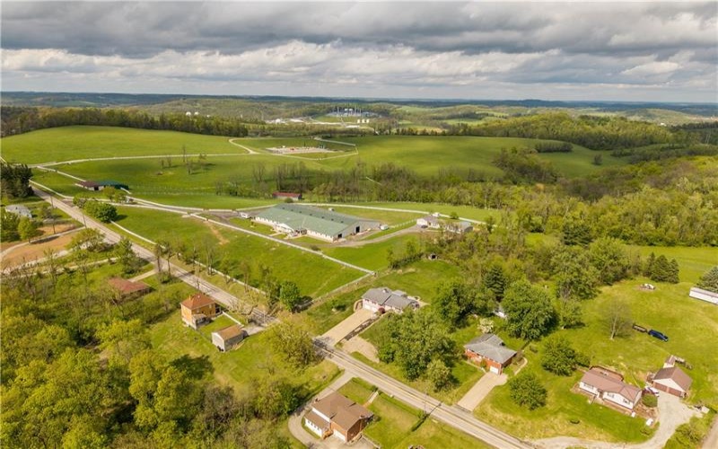 538 Old Hickory Ridge Rd, Washington, 15301, 3 Bedrooms Bedrooms, 10 Rooms Rooms,3 BathroomsBathrooms,Residential,For Sale,Old Hickory Ridge Rd,1751297