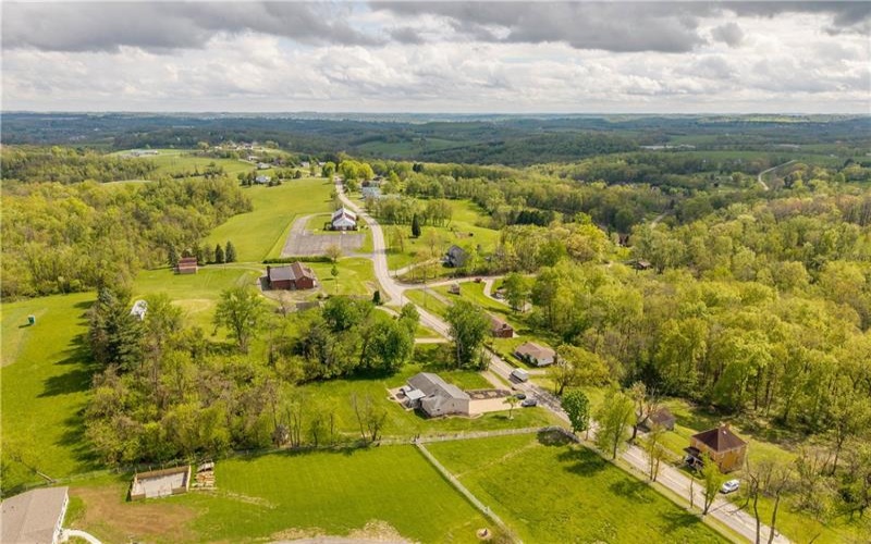 538 Old Hickory Ridge Rd, Washington, 15301, 3 Bedrooms Bedrooms, 10 Rooms Rooms,3 BathroomsBathrooms,Residential,For Sale,Old Hickory Ridge Rd,1751297