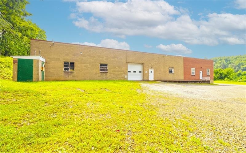 55-57 Mark Drive, Delmont, 15626, ,Lease,For Rent,Mark Drive,1751357