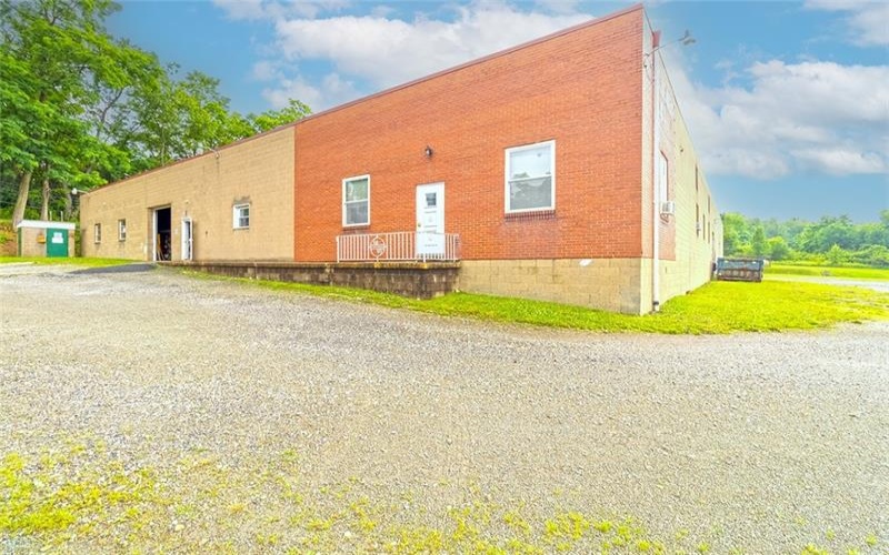 55-57 Mark Drive, Delmont, 15626, ,Lease,For Rent,Mark Drive,1751357